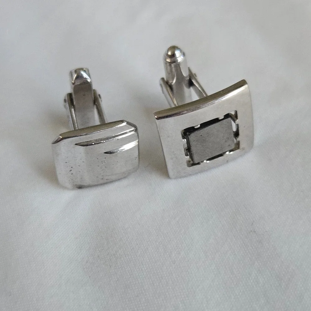 VTG Mismatched Cufflinks Silver Tone Men OS Geometric Square Rectangle Unbranded